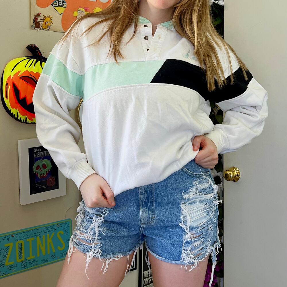 Vintage 1990s Ben Ho White and Mint Green Sweatshirt Size Medium
